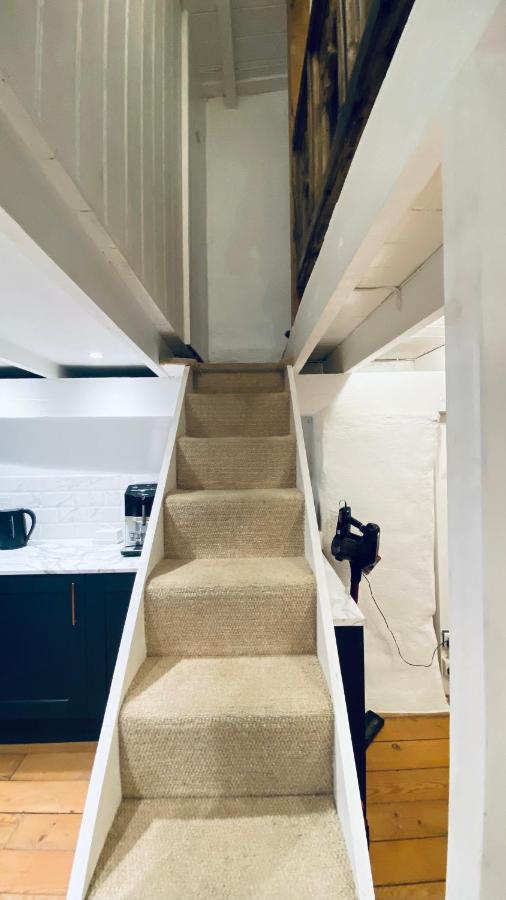 Spindrift Is A Beautiful Newly Refurbished Three Bedroom Private Family House Located On The Old Harbour And The Coastal Path In The Heart Of Beautiful Polperro Exterior foto